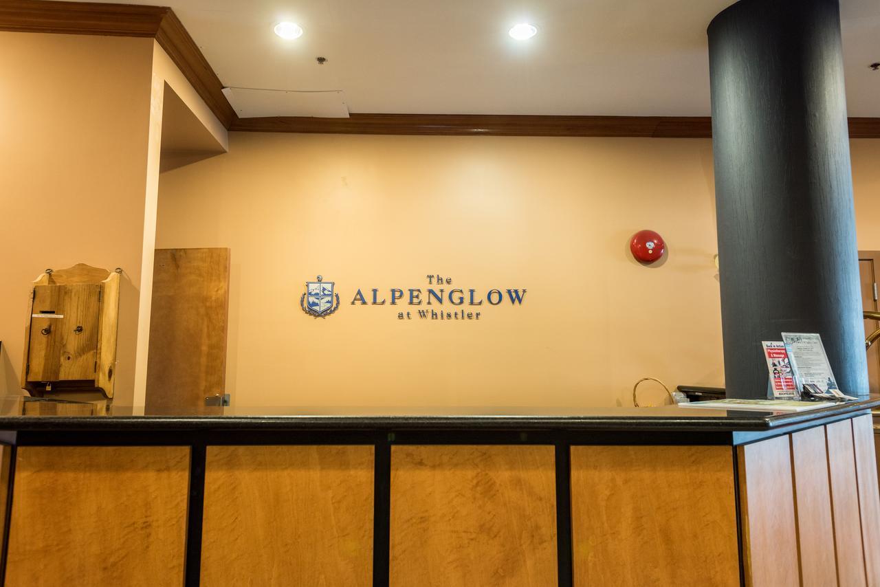 Alpenglow Lodge By Bill Whistler Extérieur photo